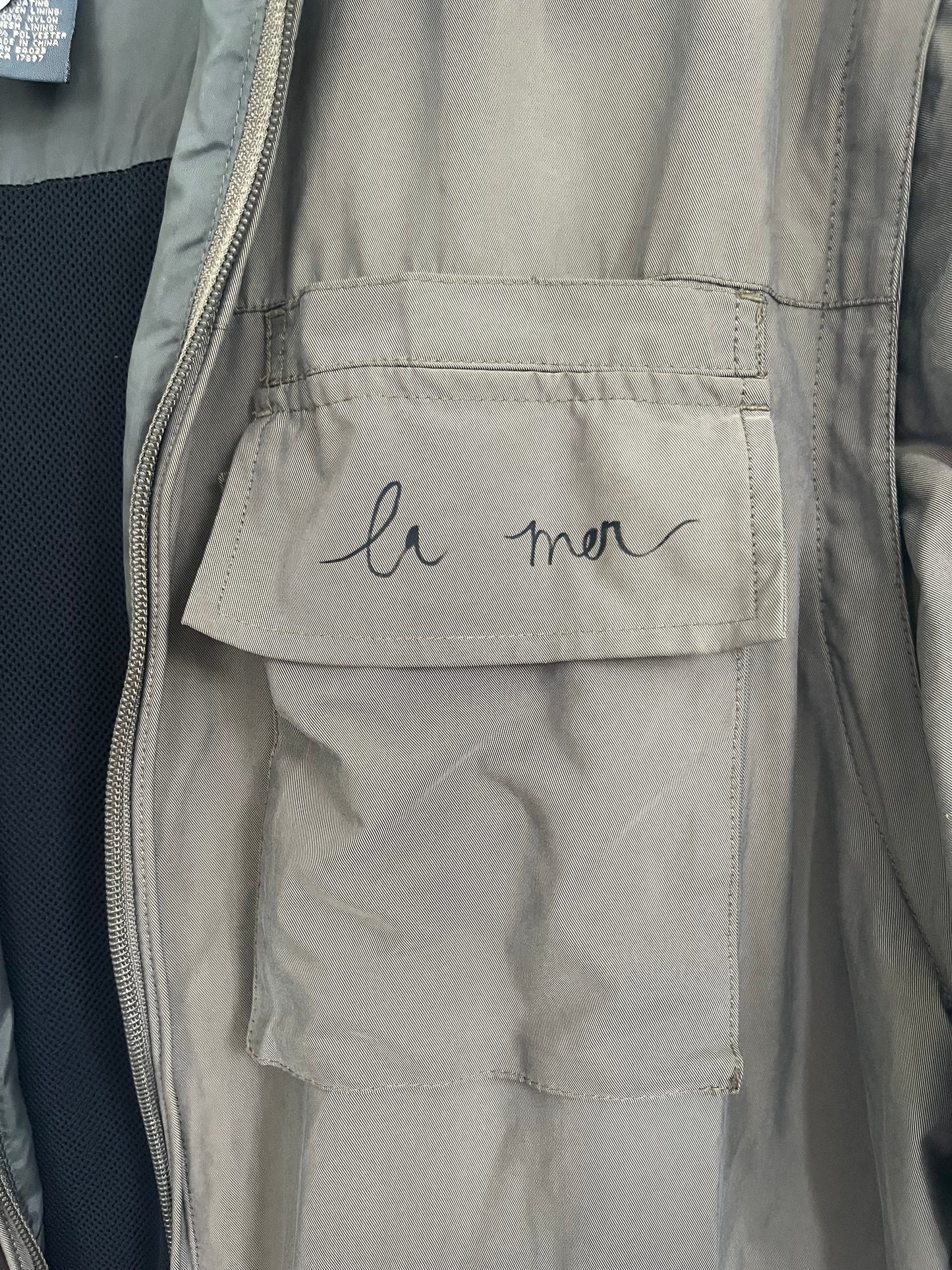 Vintage Banana Republic Field Rain Jacket – Hand-Painted Fish Design